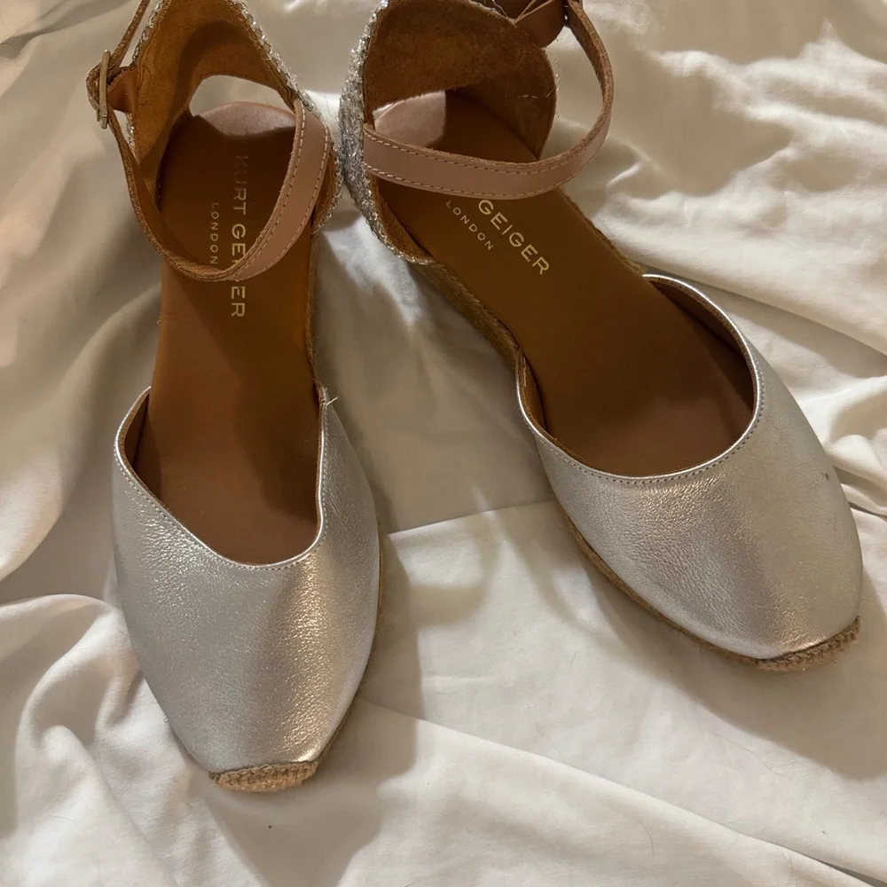 Kurt Geiger London Minty espadrille wedges - Picture 5 of 9